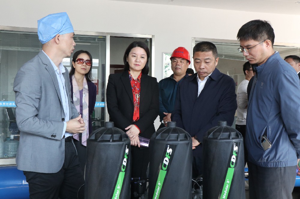 省商務(wù)廳帶隊(duì)來(lái)園調(diào)研，多靈又添新動(dòng)能！